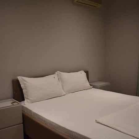 Tam Serviced Apartment Shallvaret Central District Tirana Exterior foto