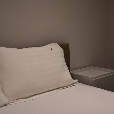 Tam Serviced Apartment Shallvaret Central District Tirana Exterior foto